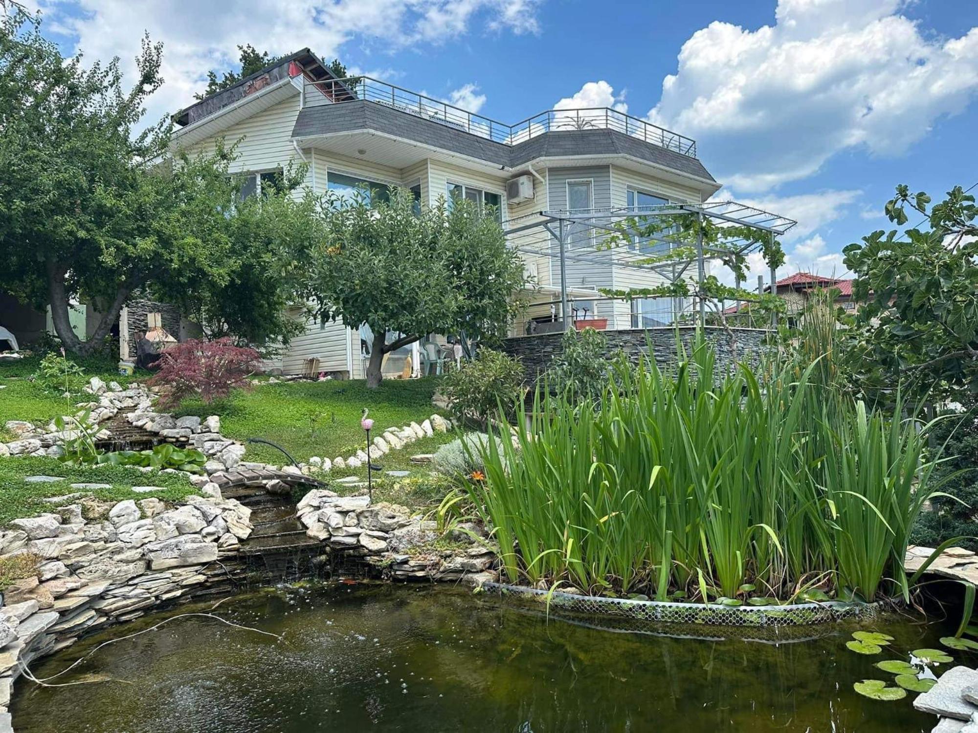 Вила Рак Varna Exterior photo